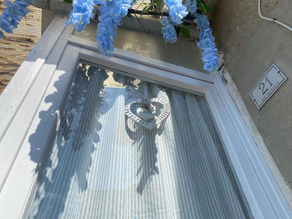 Usigliano La Petite Maison מראה חיצוני תמונה