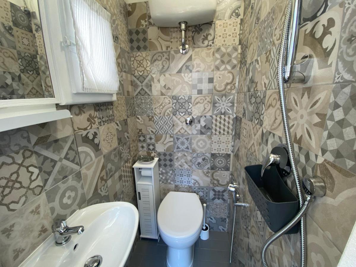 Usigliano La Petite Maison מראה חיצוני תמונה